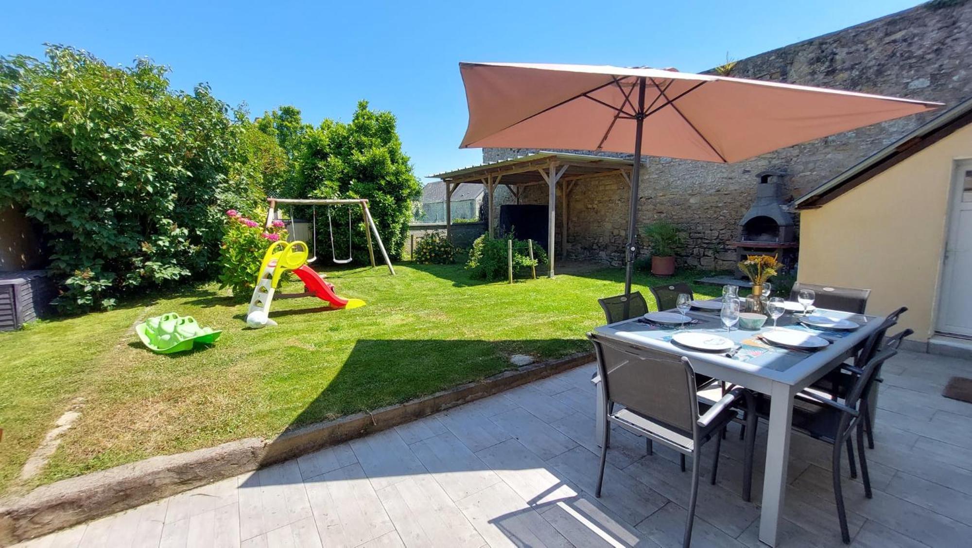 Le So Wild, Maison Avec Jardin Clos, Terrasse Amenagee, 5 Mn A Pied Commerce, Terrain De Tennis, A 800 M De La Plage D'Omaha Beach Jeux Arcade, Jouets, Materiel Jeunes Enfants Enfants, Table Ping-Pong Vierville-sur-Mer Luaran gambar