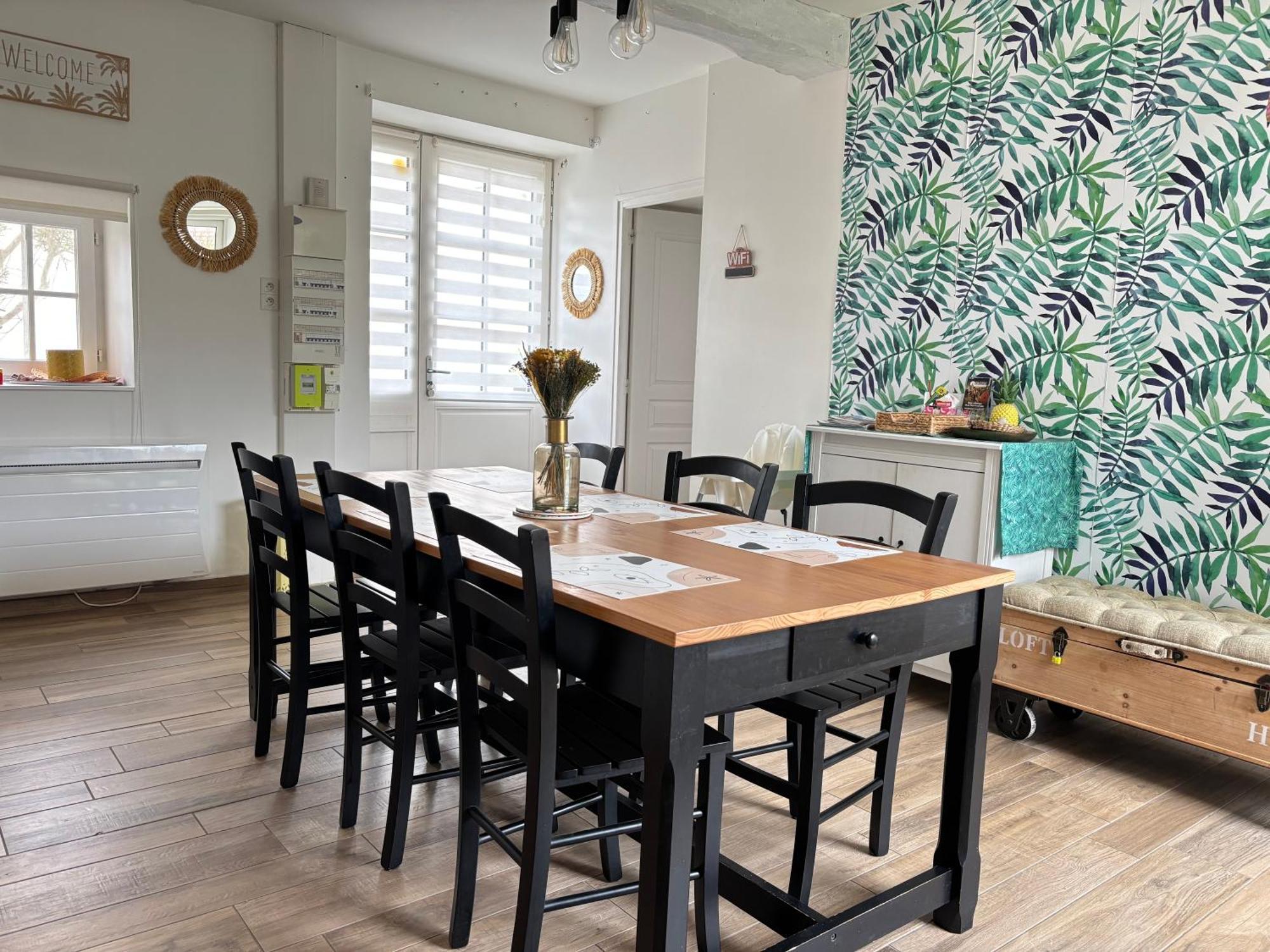Le So Wild, Maison Avec Jardin Clos, Terrasse Amenagee, 5 Mn A Pied Commerce, Terrain De Tennis, A 800 M De La Plage D'Omaha Beach Jeux Arcade, Jouets, Materiel Jeunes Enfants Enfants, Table Ping-Pong Vierville-sur-Mer Luaran gambar