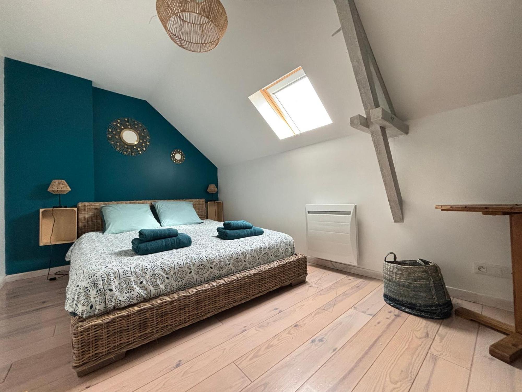 Le So Wild, Maison Avec Jardin Clos, Terrasse Amenagee, 5 Mn A Pied Commerce, Terrain De Tennis, A 800 M De La Plage D'Omaha Beach Jeux Arcade, Jouets, Materiel Jeunes Enfants Enfants, Table Ping-Pong Vierville-sur-Mer Luaran gambar