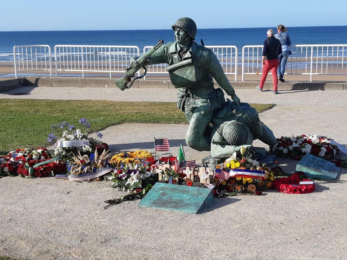 Le So Wild, Maison Avec Jardin Clos, Terrasse Amenagee, 5 Mn A Pied Commerce, Terrain De Tennis, A 800 M De La Plage D'Omaha Beach Jeux Arcade, Jouets, Materiel Jeunes Enfants Enfants, Table Ping-Pong Vierville-sur-Mer Luaran gambar